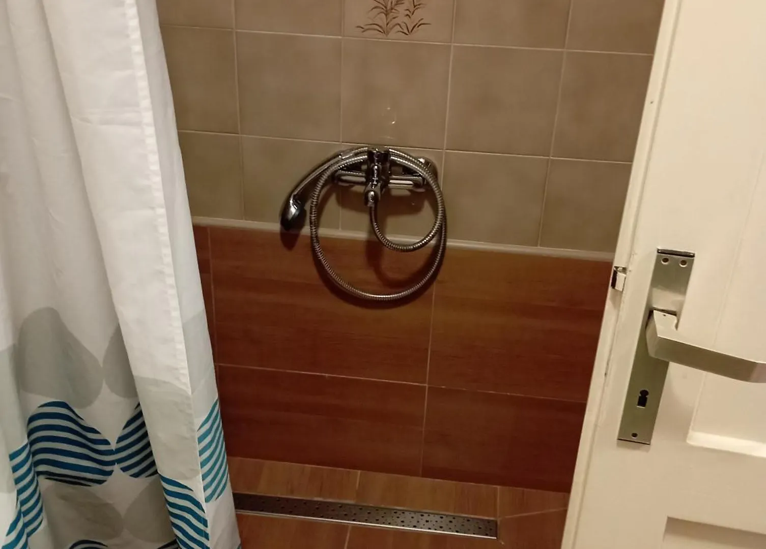 אומאג Apartman Kiwi